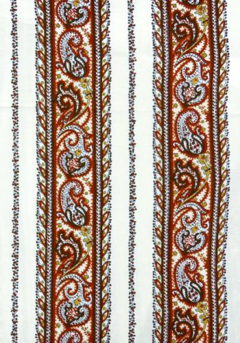 Coupon Tissu Provençal Rouge motif Cachemire 1,55 x 0,55 m